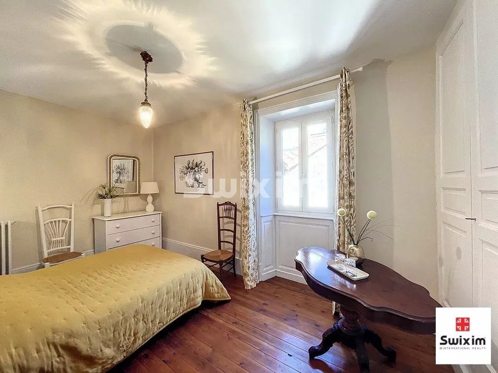 � vendre  Villa Burzet (07450)