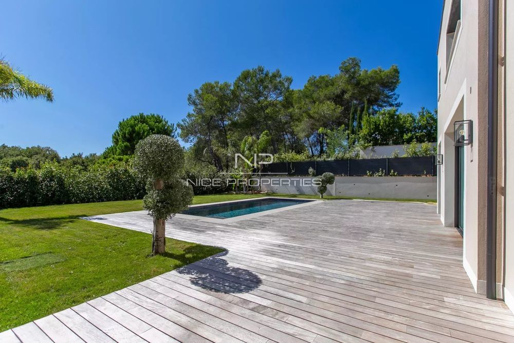 � vendre  Villa Mouans-Sartoux (06370)