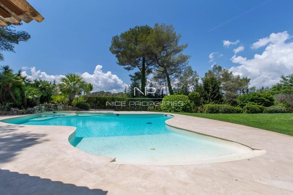 � vendre  Villa Mouans-Sartoux (06370)