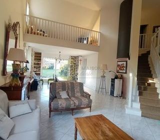  Maison � vendre 6 pi�ces 171 m�