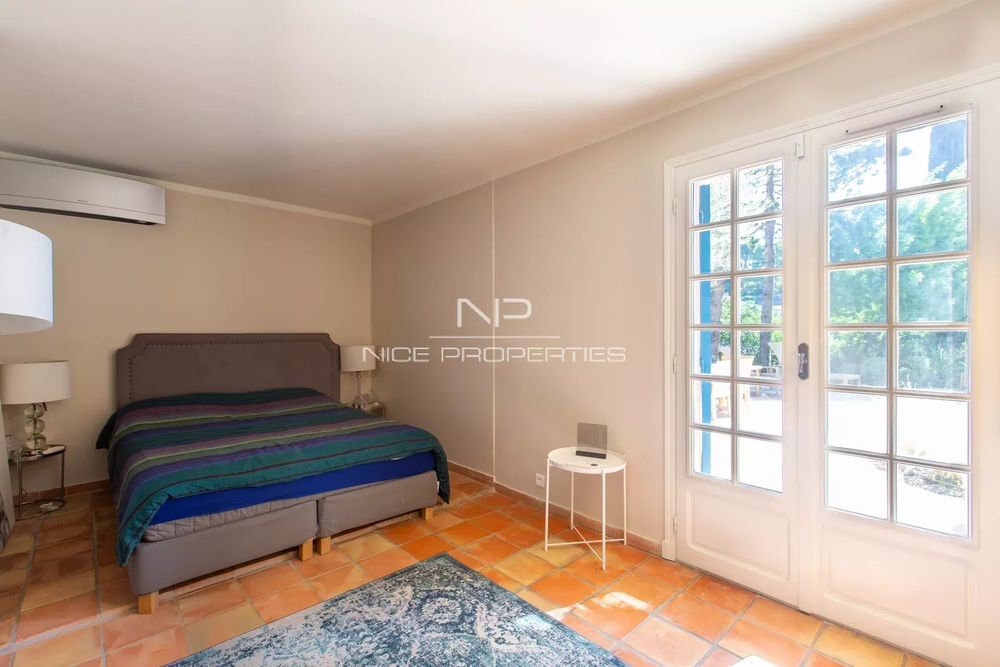 � vendre  Villa Villefranche-sur-Mer (06230)