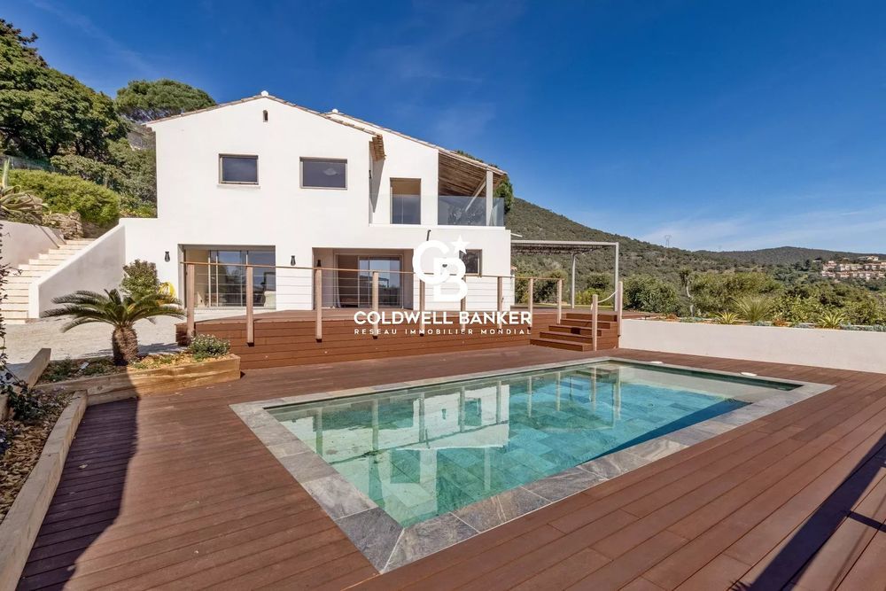 � vendre  Villa Cavalaire-sur-Mer (83240)