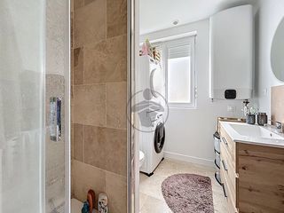  Immeuble � vendre 6 pi�ces 109 m�