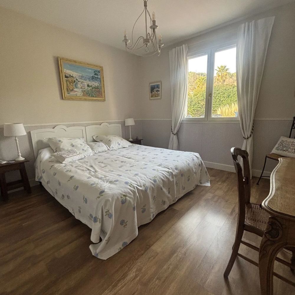 � vendre  Maison Tourrettes (83440)