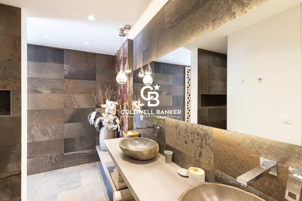 � vendre  Villa La Colle-sur-Loup (06480)