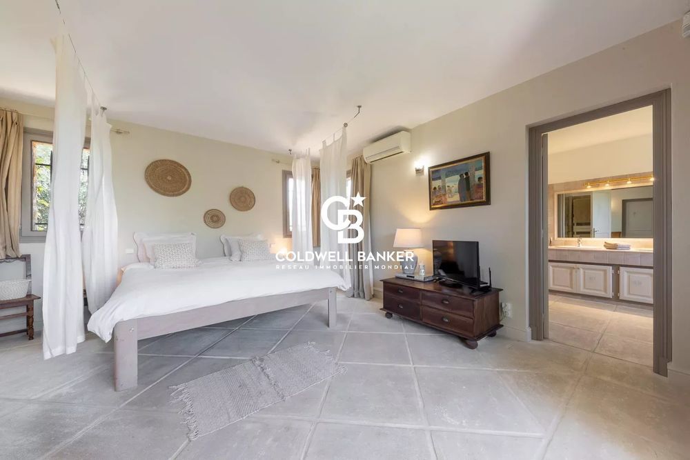 � vendre  Maison Saint-Paul (06570)