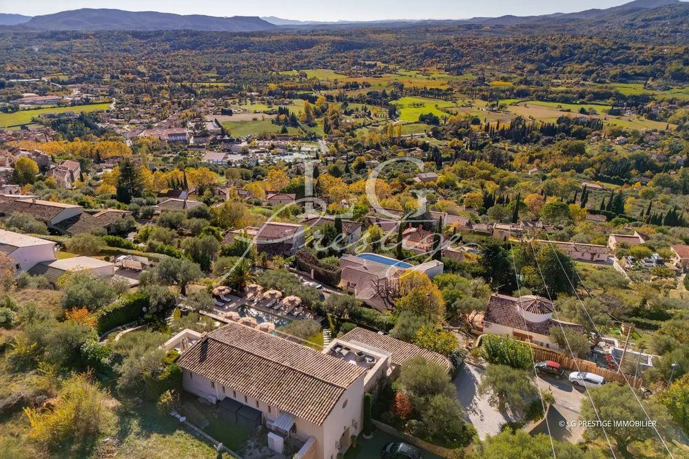 � vendre  Maison Fayence (83440)