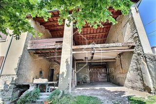  Immeuble � vendre 165 m�