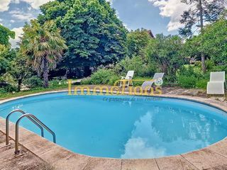  Maison � vendre 5 pi�ces 243 m�