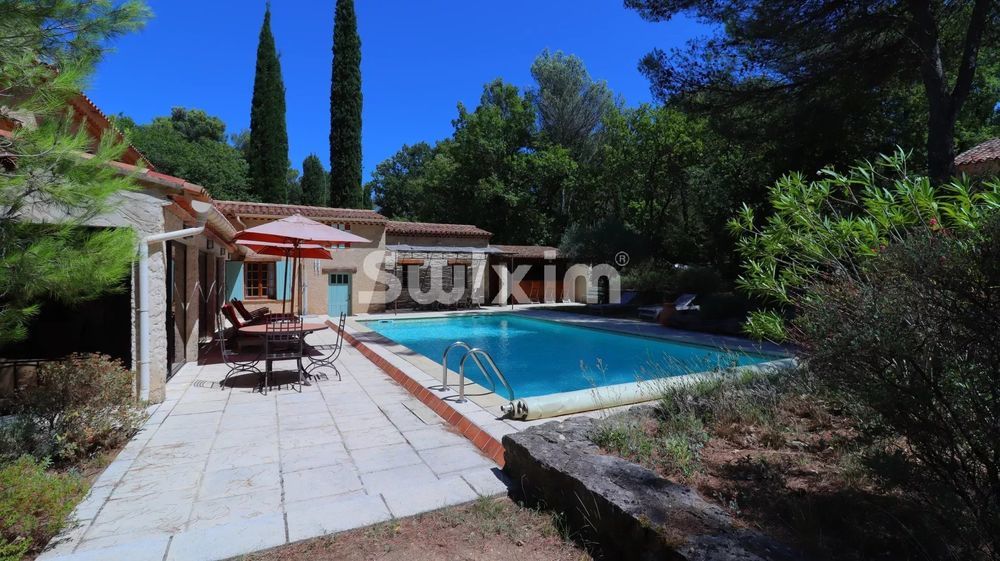 � vendre  Maison M�nerbes (84560)