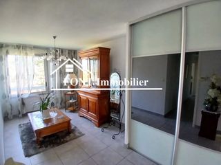  Appartement � vendre 5 pi�ces 92 m�