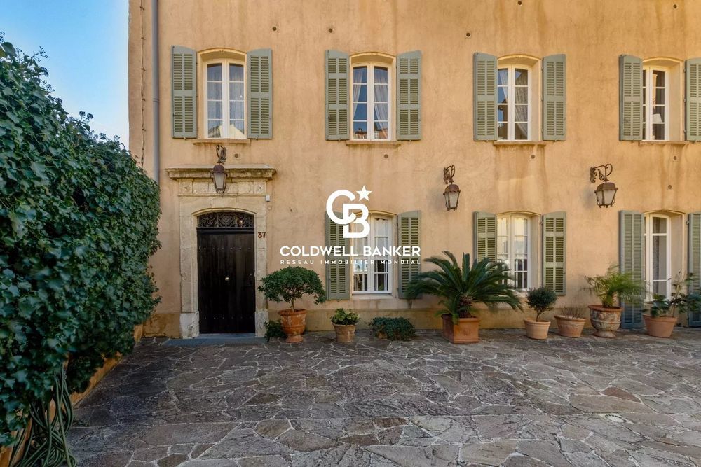 � vendre  Villa Bormes-les-Mimosas (83230)