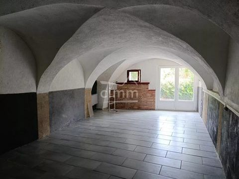   Maison de village pleine de charme � Bayons Maison - 4 pi�ce(s) - 110 m�