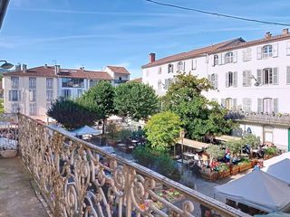  Immeuble � vendre 7 pi�ces 170 m�