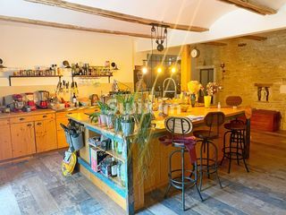  Maison � vendre 12 pi�ces 292 m�