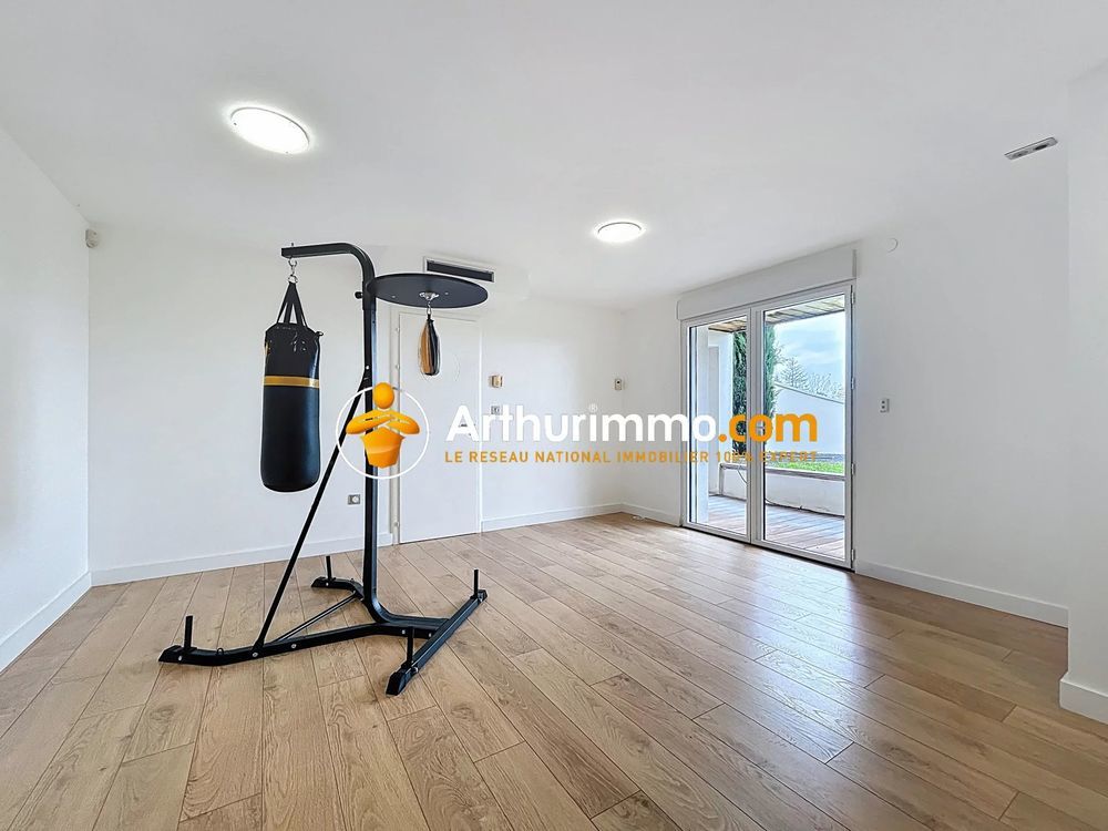 � vendre  Maison Bourgoin-Jallieu (38300)