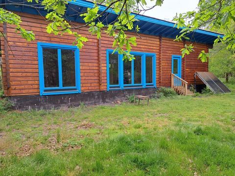   MAISON BOIS - 2 CHAMBRES 85 m� Maison - 3 pi�ce(s) - 86 m�