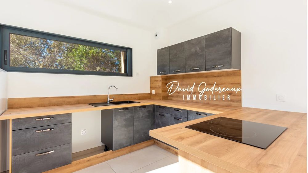 � vendre  Maison Saint-Rapha�l (83700)