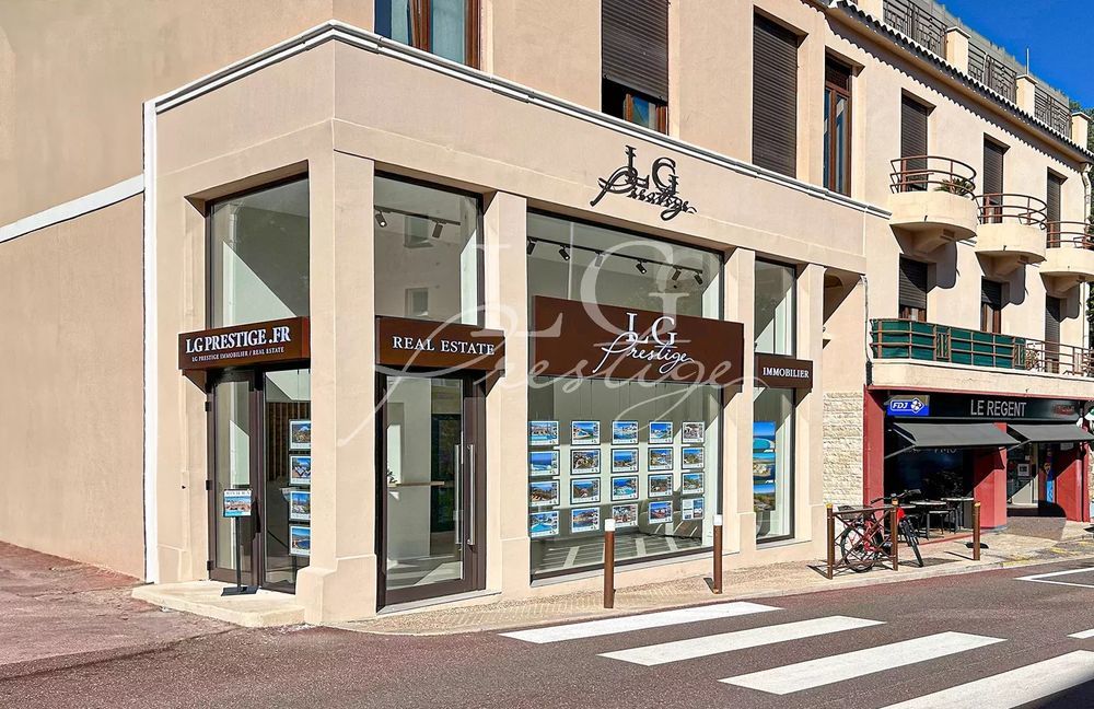 � vendre  Maison Th�oule-sur-Mer (06590)