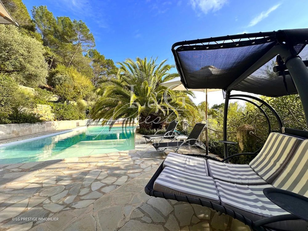 � vendre  Maison Montauroux (83440)