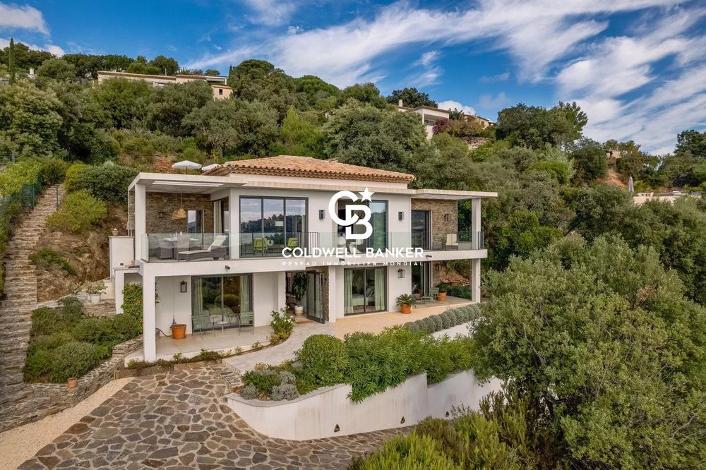 � vendre  Villa La Croix-Valmer (83420)