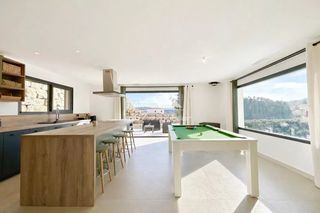  Maison � vendre 8 pi�ces 197 m�