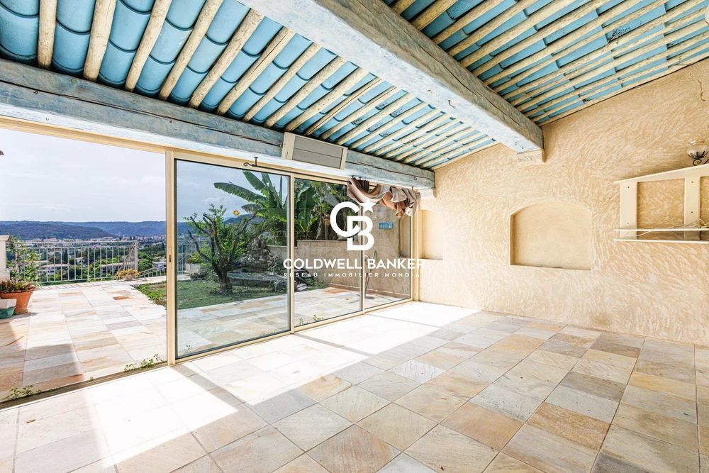 � vendre  Maison Saint-Paul (06570)