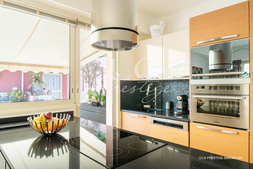 � vendre  Appartement Th�oule-sur-Mer (06590)