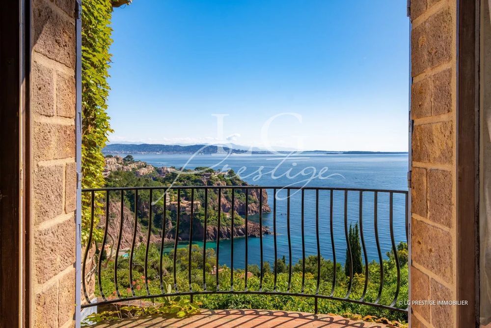 � vendre  Maison Th�oule-sur-Mer (06590)