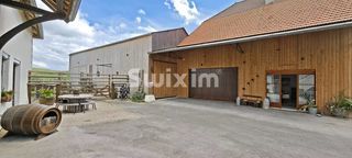  Maison � vendre 12 pi�ces 339 m�