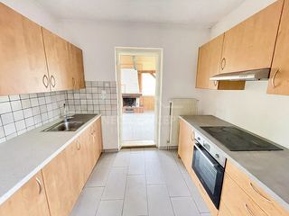  Appartement � louer 4 pi�ces 98 m�