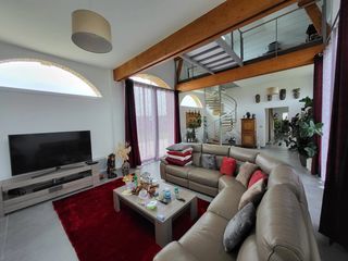  Maison � vendre 11 pi�ces 282 m�