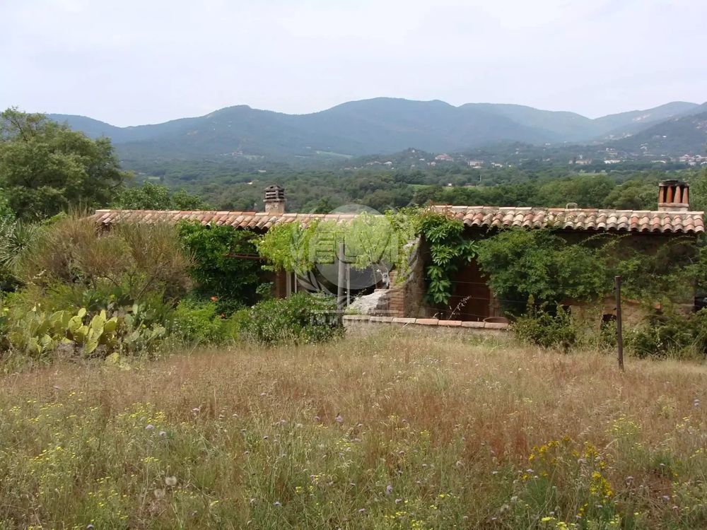 � vendre  Maison Le Plan-de-la-Tour (83120)