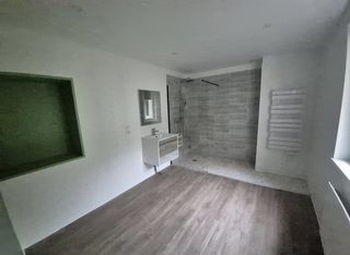  Appartement � louer 3 pi�ces 115 m�