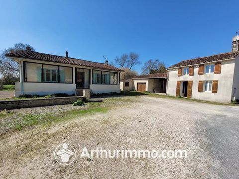   Village ouest St Jean d'Ang�ly Maison - 6 pi�ce(s) - 143 m�