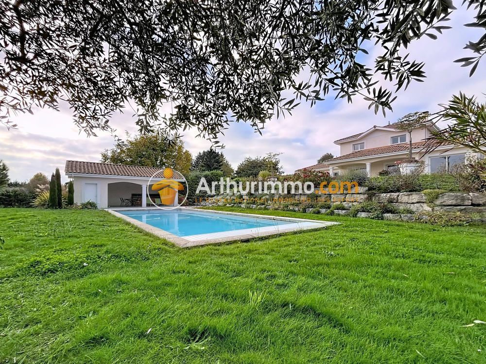 � vendre  Villa Bourgoin-Jallieu (38300)