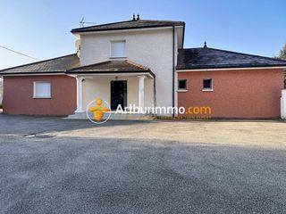  Villa � vendre 7 pi�ces 180 m�