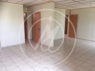  Appartement � louer 4 pi�ces 90 m�