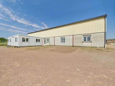 Proximit&eacute; autoroute Bierre les Semur: PRECY SOUS THIL: B&acirc;timent 240000 21390 Pr�cy-sous-thil