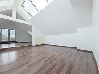  Appartement � vendre 5 pi�ces 145 m�