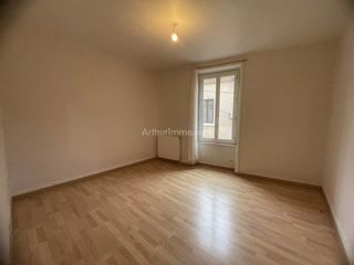  Maison � vendre 12 pi�ces 220 m�