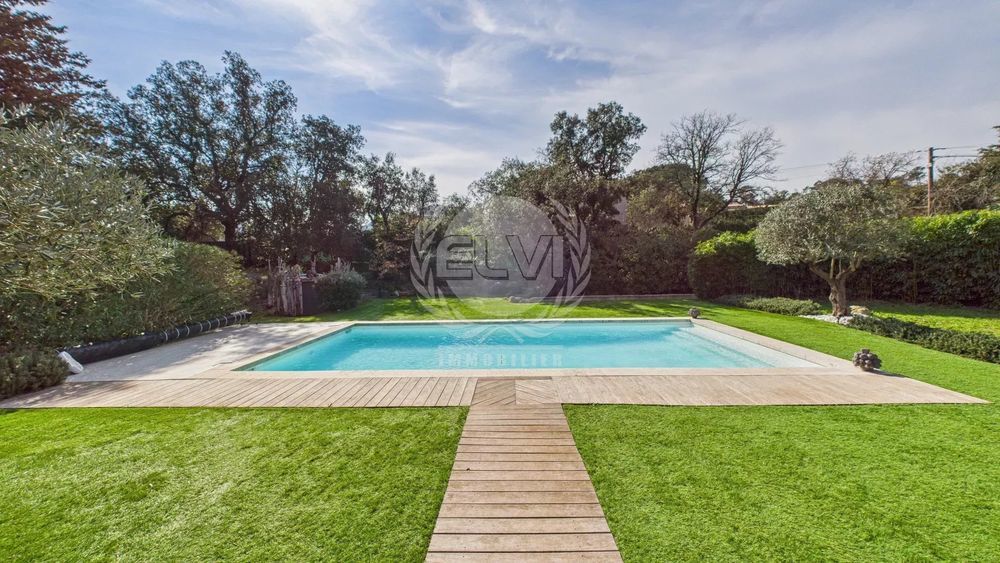 � vendre  Maison Le Plan-de-la-Tour (83120)