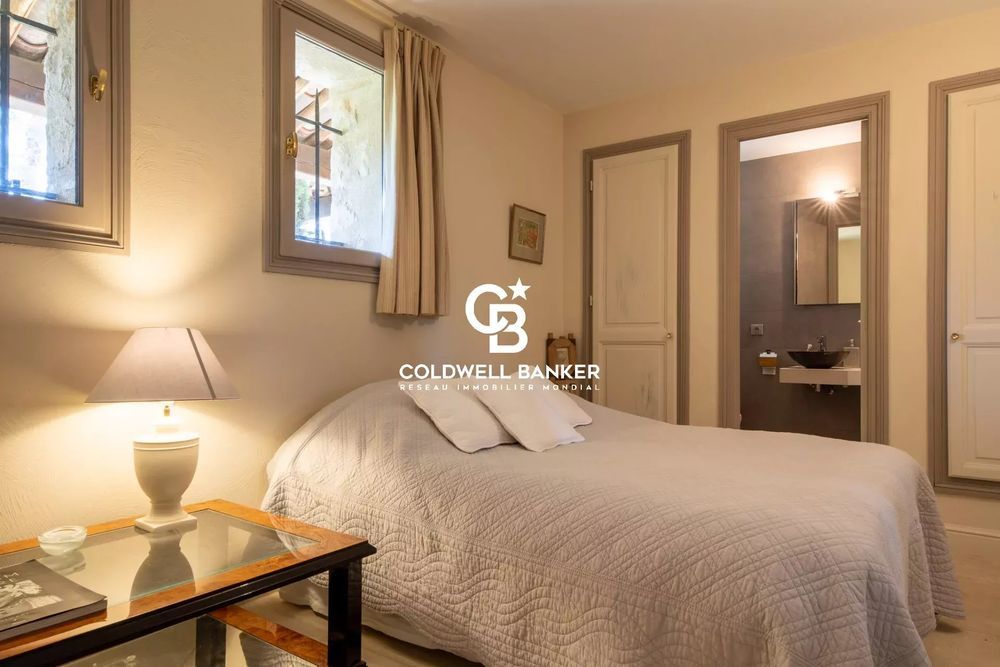 � vendre  Maison Saint-Paul (06570)