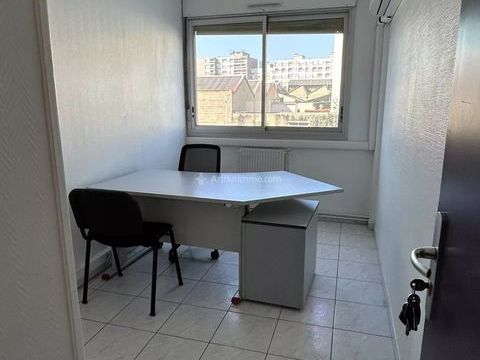 Gratte-ciel - Bureau de coworking 390 69100 Villeurbanne
