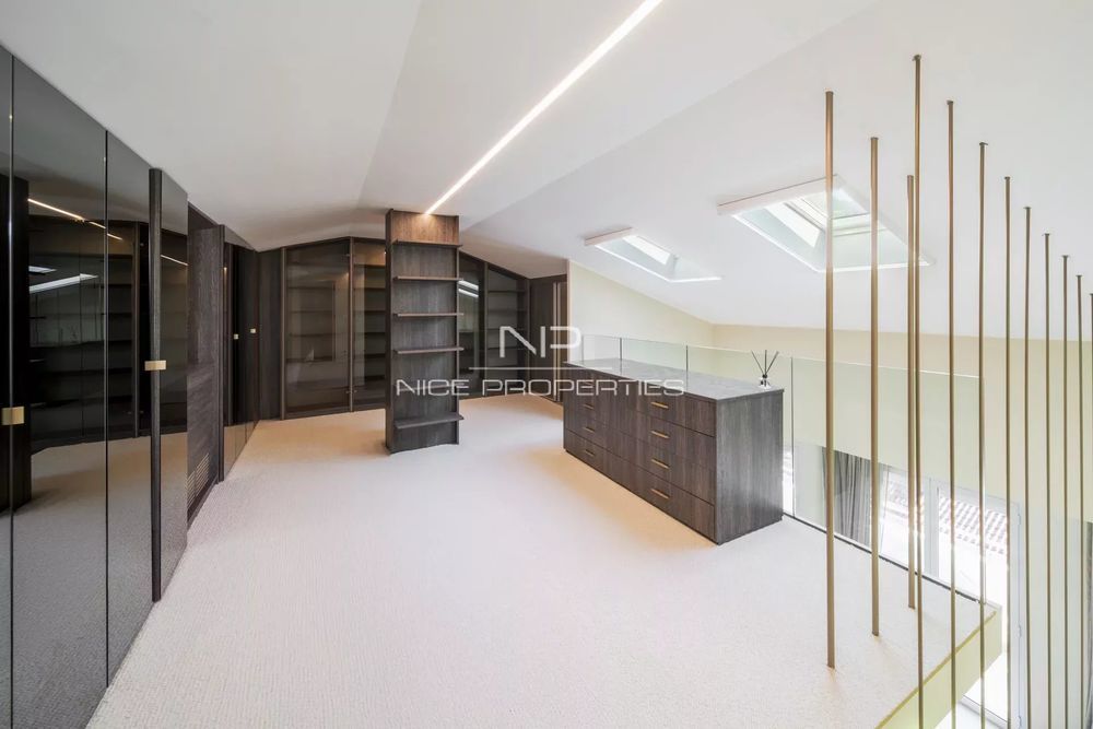 � vendre  Maison Roquebrune-Cap-Martin (06190)