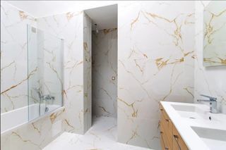  Appartement � vendre 4 pi�ces 153 m�