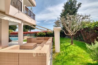  Appartement � vendre 10 pi�ces 445 m�