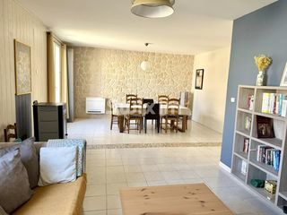  Maison � vendre 8 pi�ces 180 m�