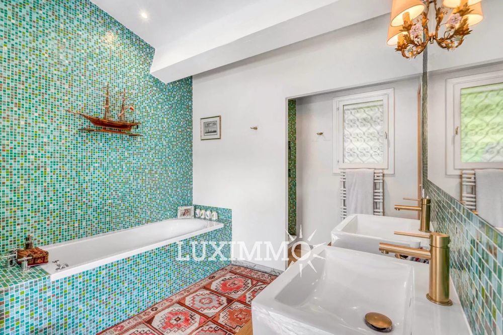 � vendre  Maison Mandelieu-la-Napoule (06210)