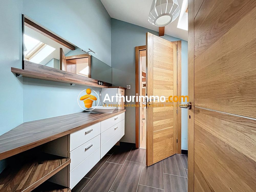 � vendre  Maison Bourgoin-Jallieu (38300)